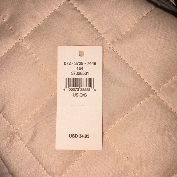 Quilted Cream Backpack - Picture 5 of 5